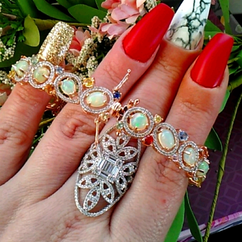 18k Rose Gold Ethiopian Opal, Multicolor Sapphire bracelet - Picture 3 of 4